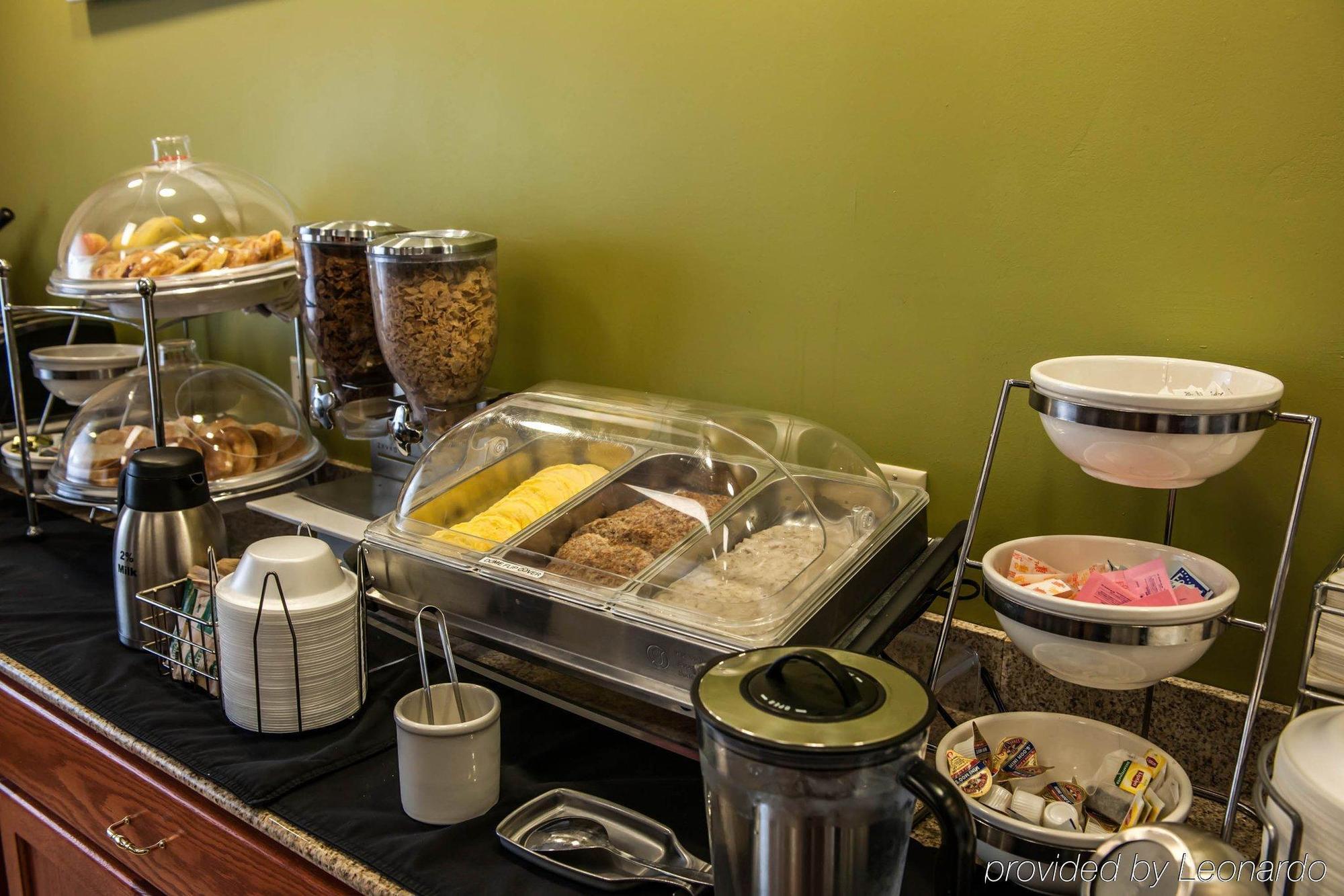 Sleep Inn South Bend Airport Екстериор снимка