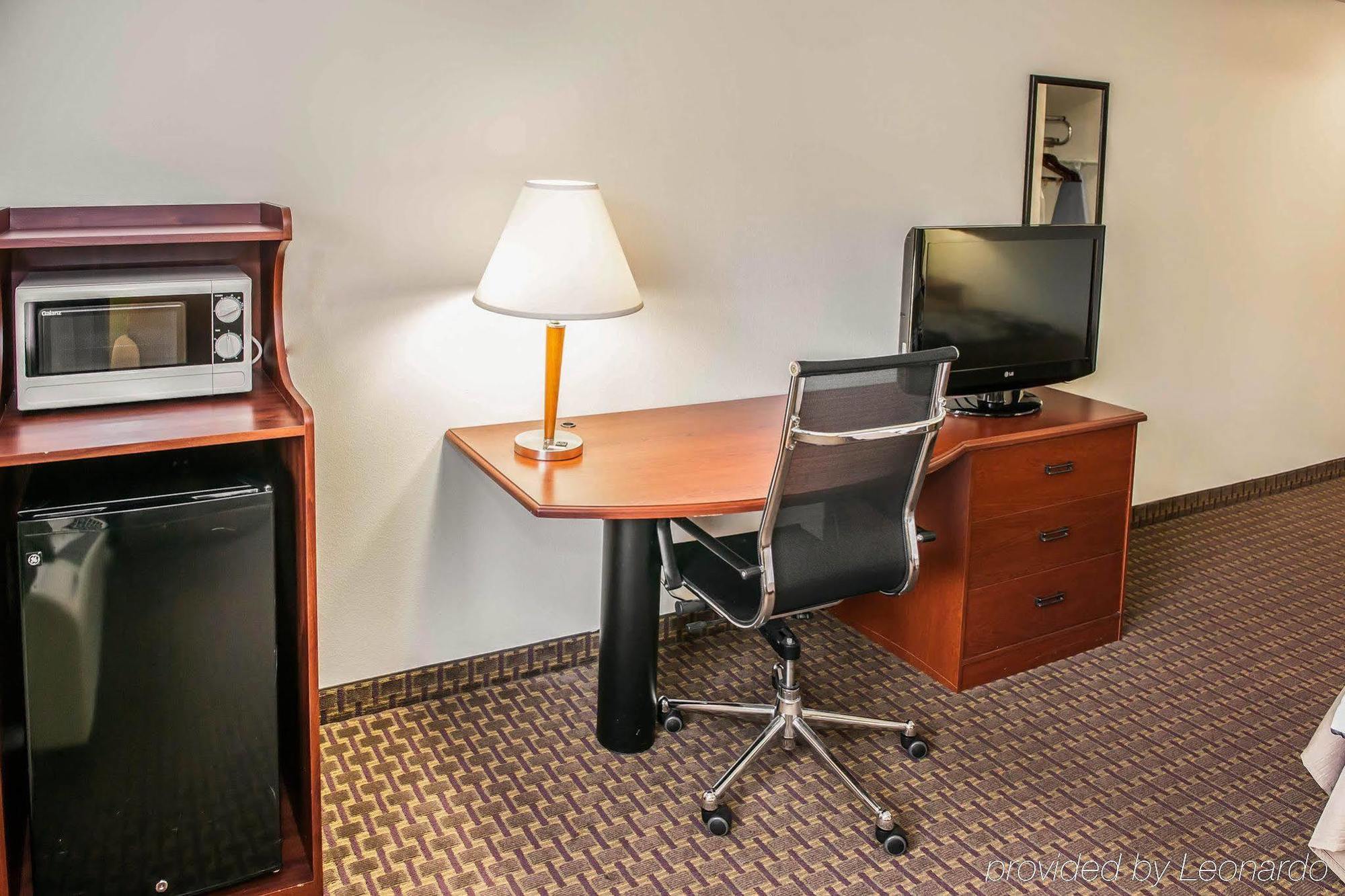 Sleep Inn South Bend Airport Екстериор снимка