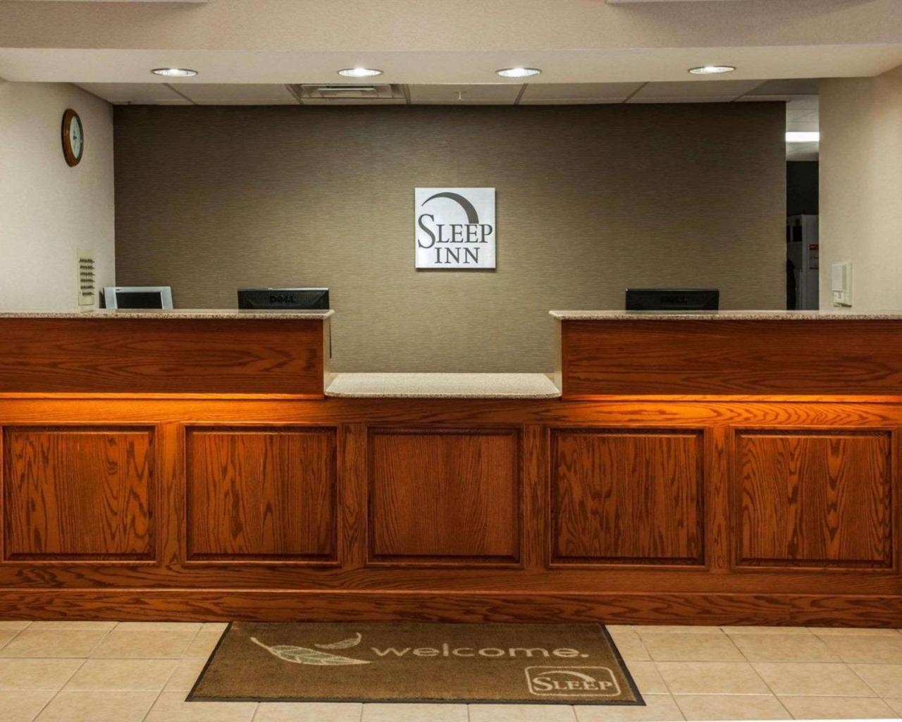 Sleep Inn South Bend Airport Екстериор снимка