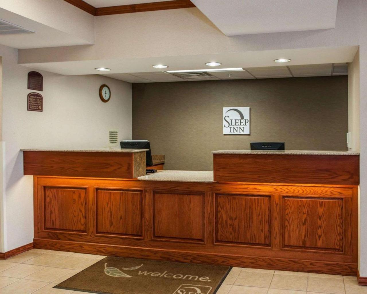 Sleep Inn South Bend Airport Екстериор снимка